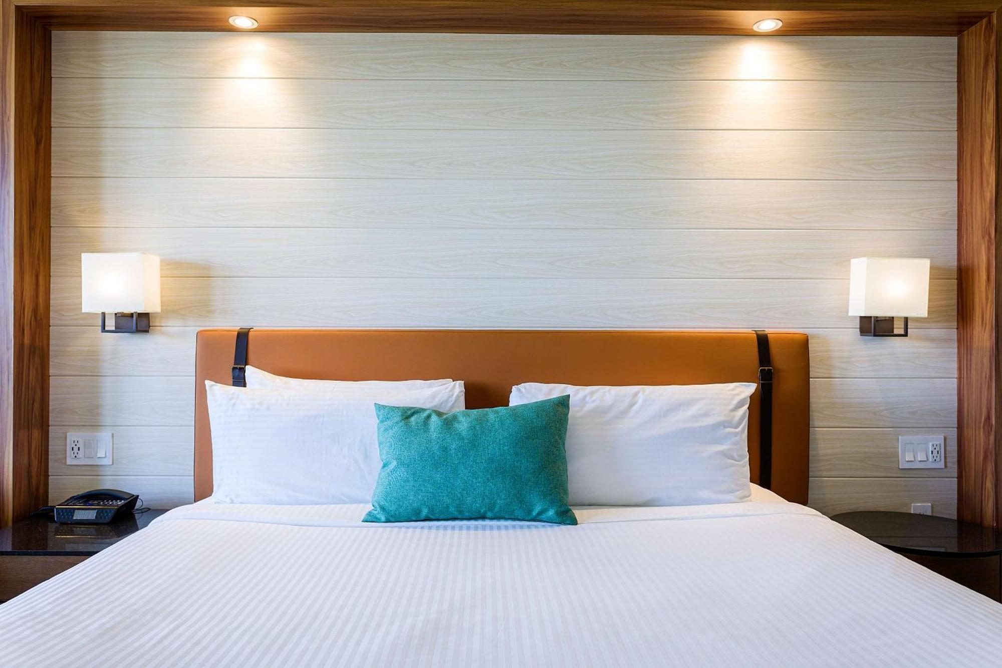 Sonesta Maho Beach All Inclusive Resort Casino & Spa Eksteriør bilde